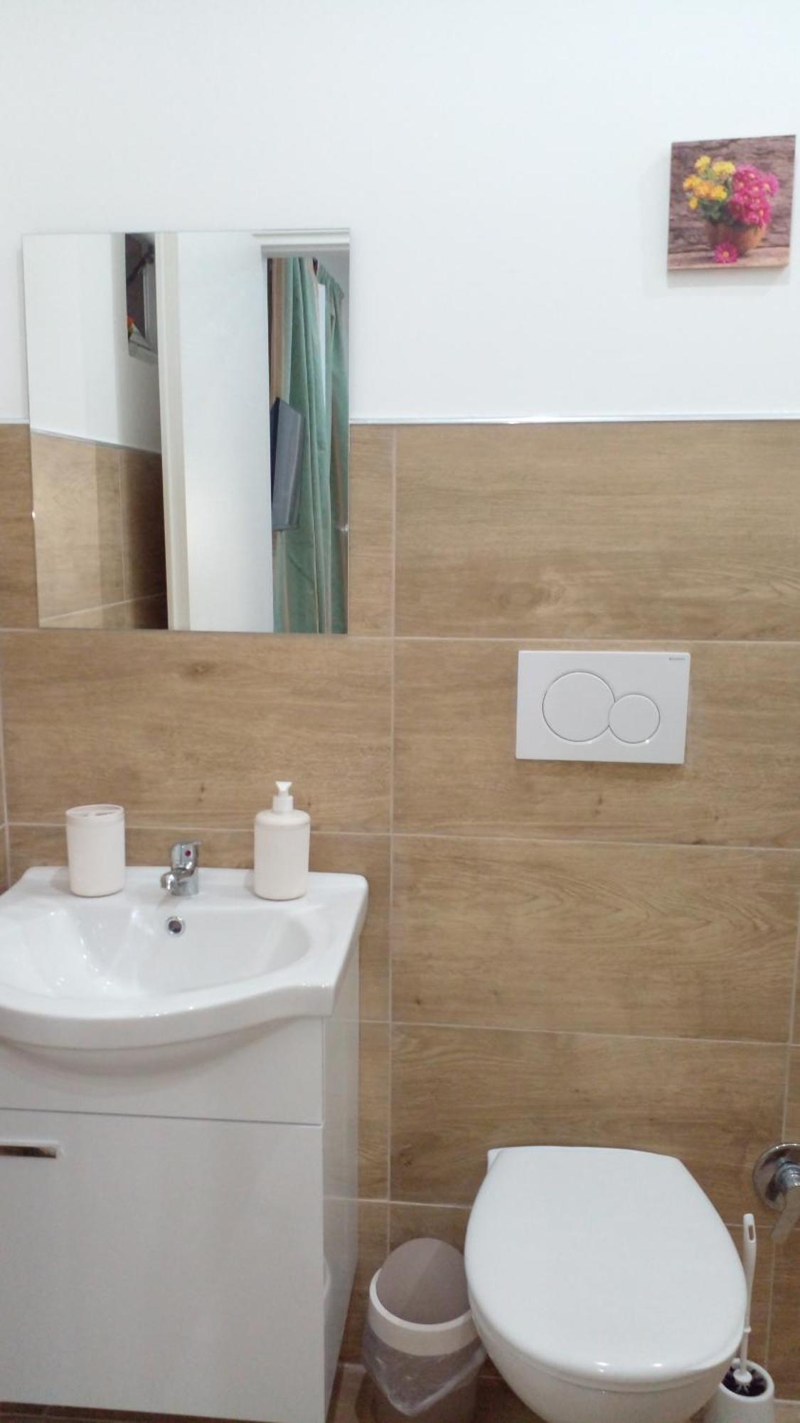 Locazione Turistica Madera Hotel Bari Ngoại thất bức ảnh